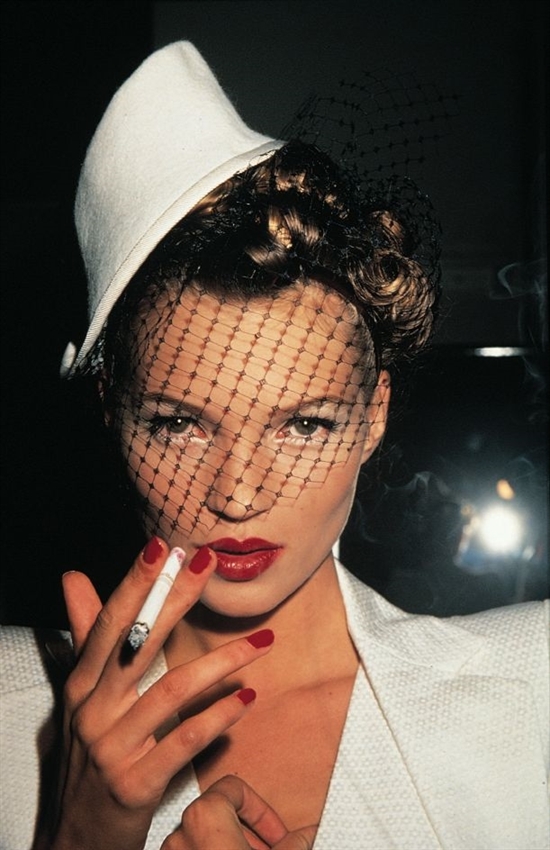 Roxanne Lowit, Kate Moss with Fag in Galliano, Paris